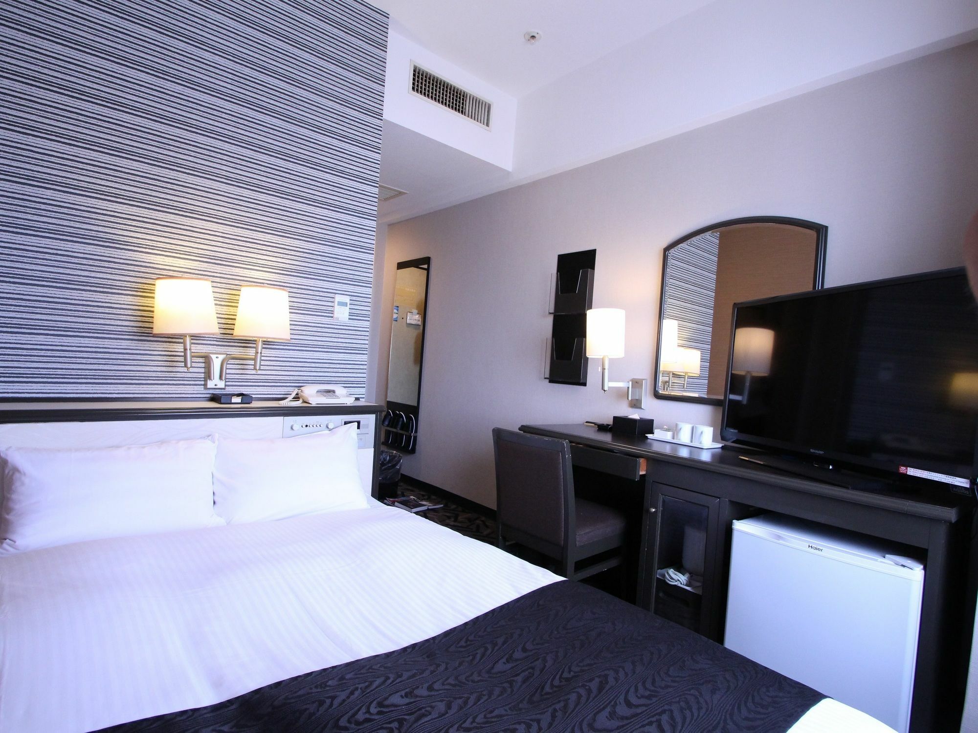 Apa Hotel Takaoka Marunouchi Kültér fotó